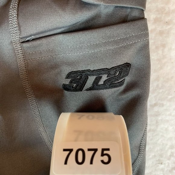 3N2 Softball Pants Girl's YM Graphite NuFit 3/4 Knickers with Belt Loops 7075 - Picture 9 of 9